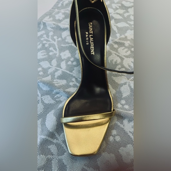 COPY - Gold Opyum YSL logo heel with gold hardware - Picture 11 of 14